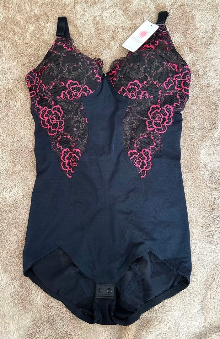 ダイアナ　ボディスーツ　 ラスクコレクション　B 95 EL