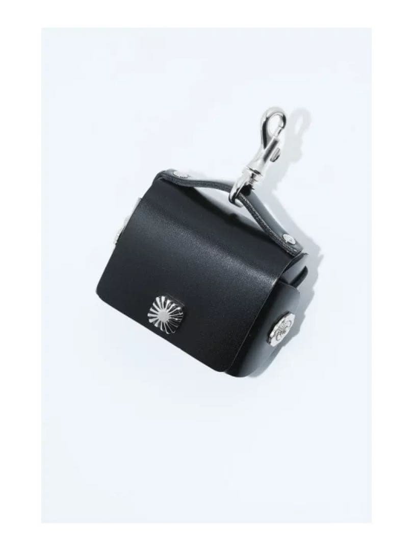 わ*)様 TOGA TOO Leather earphone case