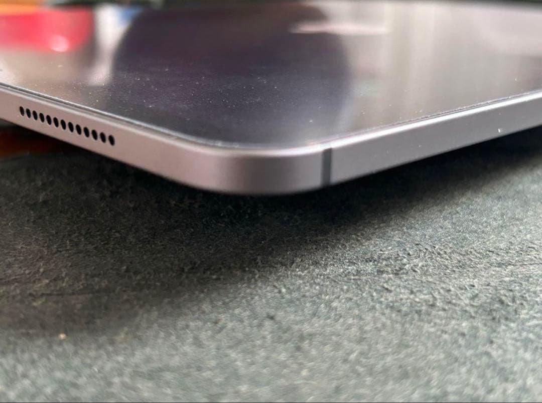 【超美品】iPad Pro 11インチ セルラー 第2世代