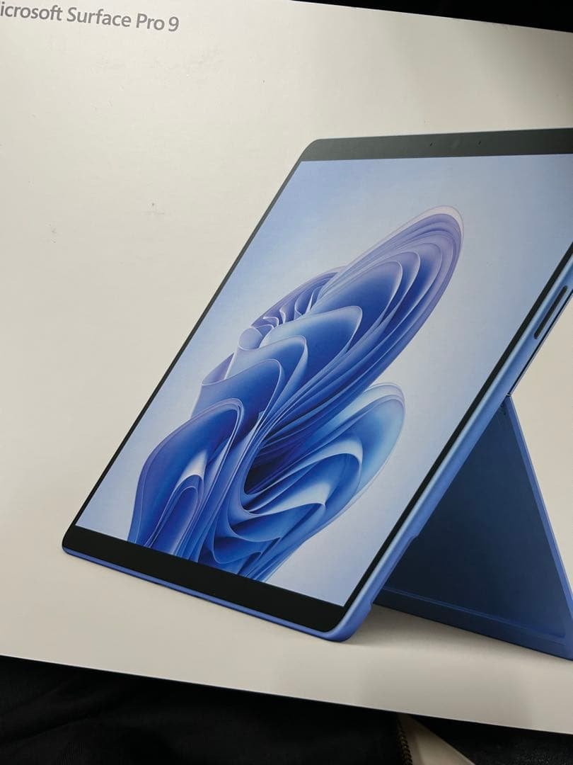 Microsoft Surface Pro 9 本体