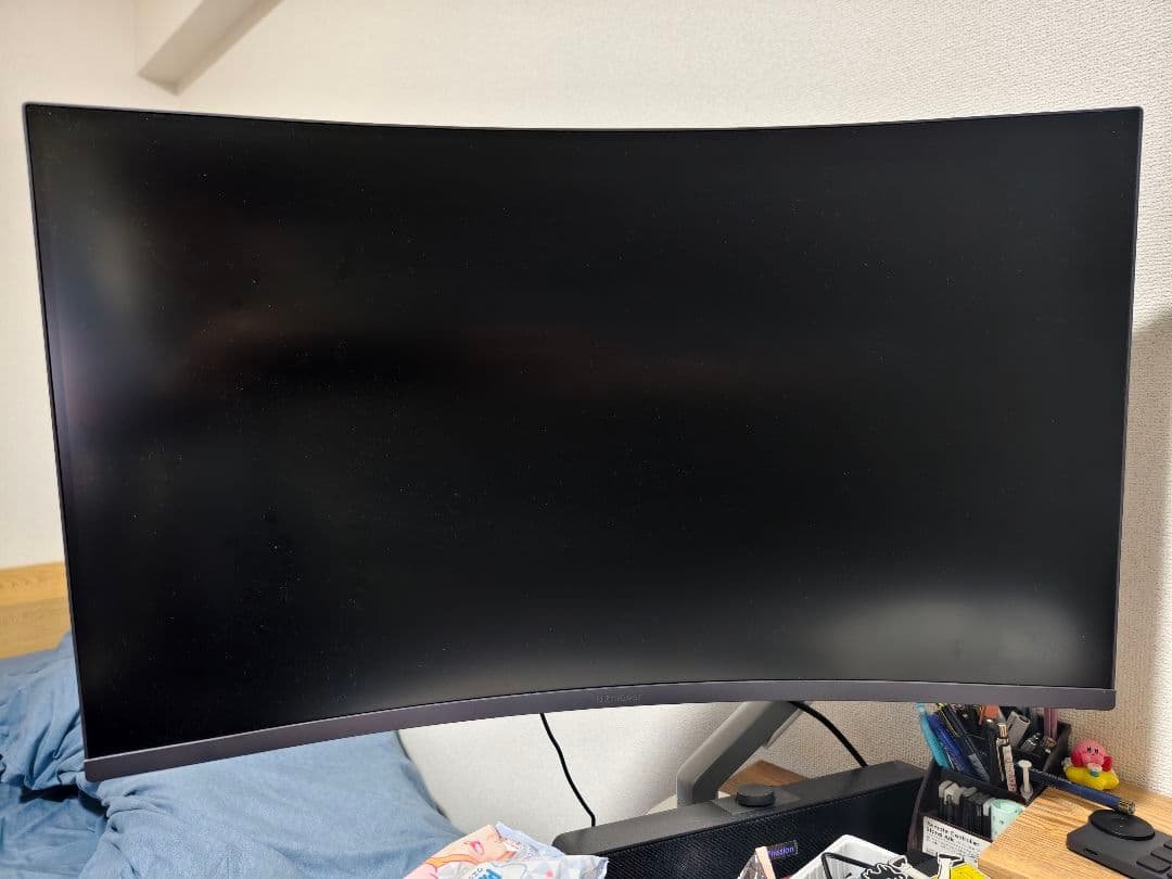 LG UltraGear 31.5インチ 曲面ゲーミングモニター