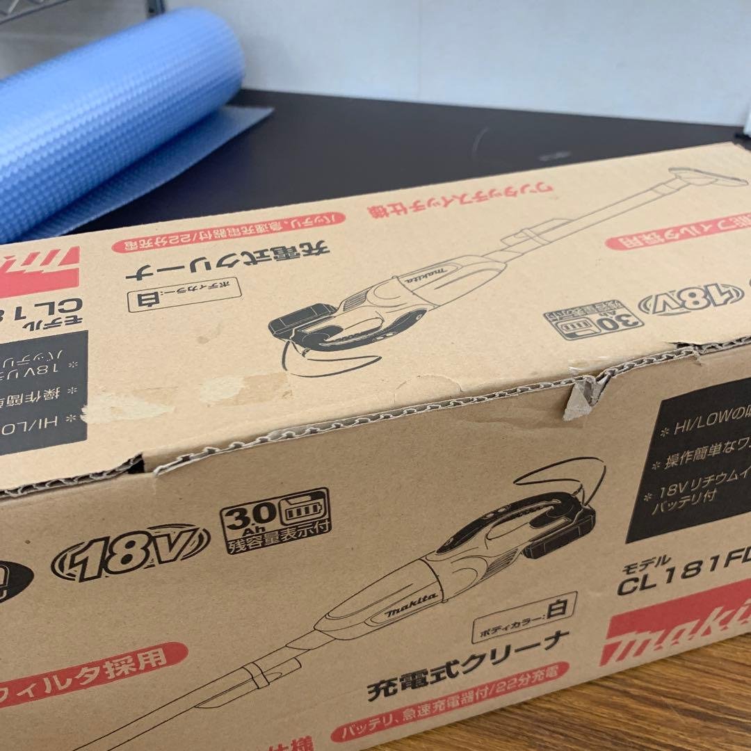 マキタ 充電式クリーナ CL181FDRFW 18v 3.0Ah