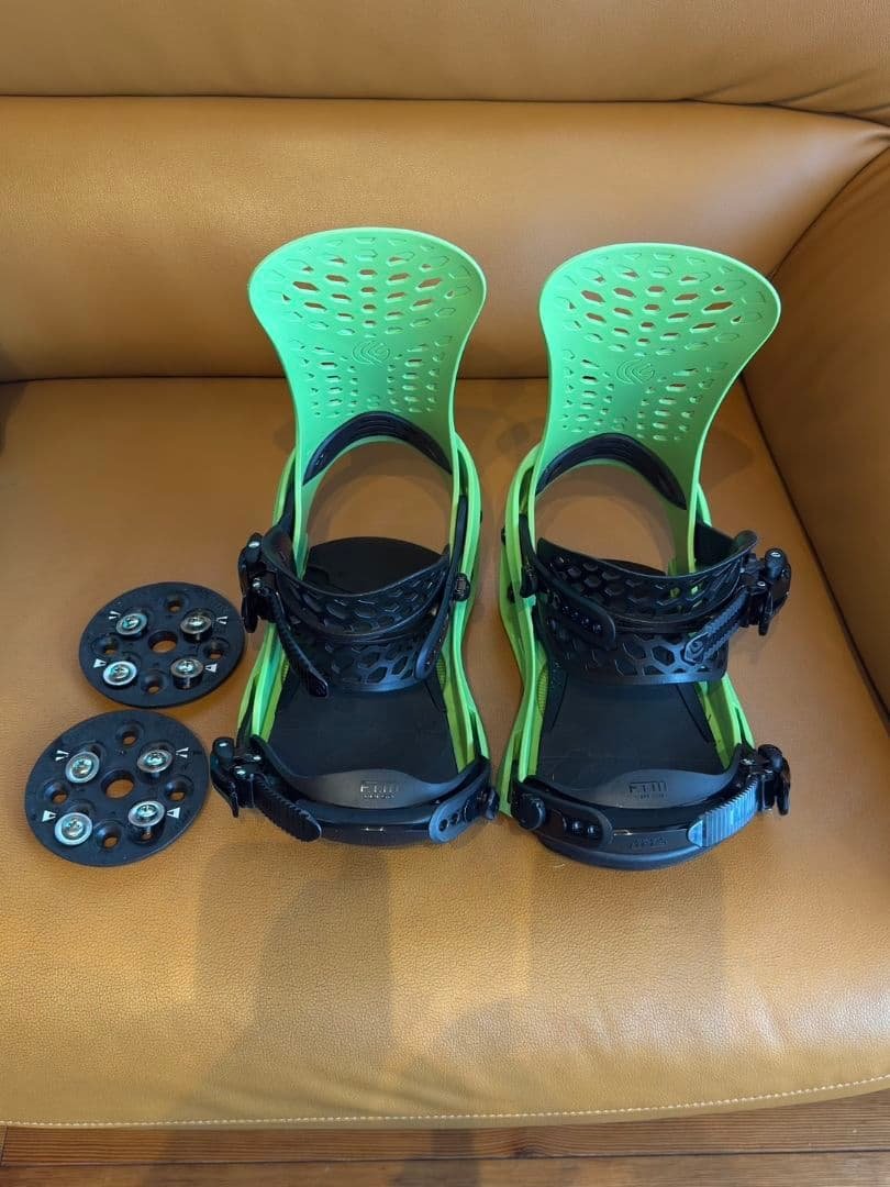 FLUX PR スノーボードビンディング 　M GREEN APPLE　保証書付