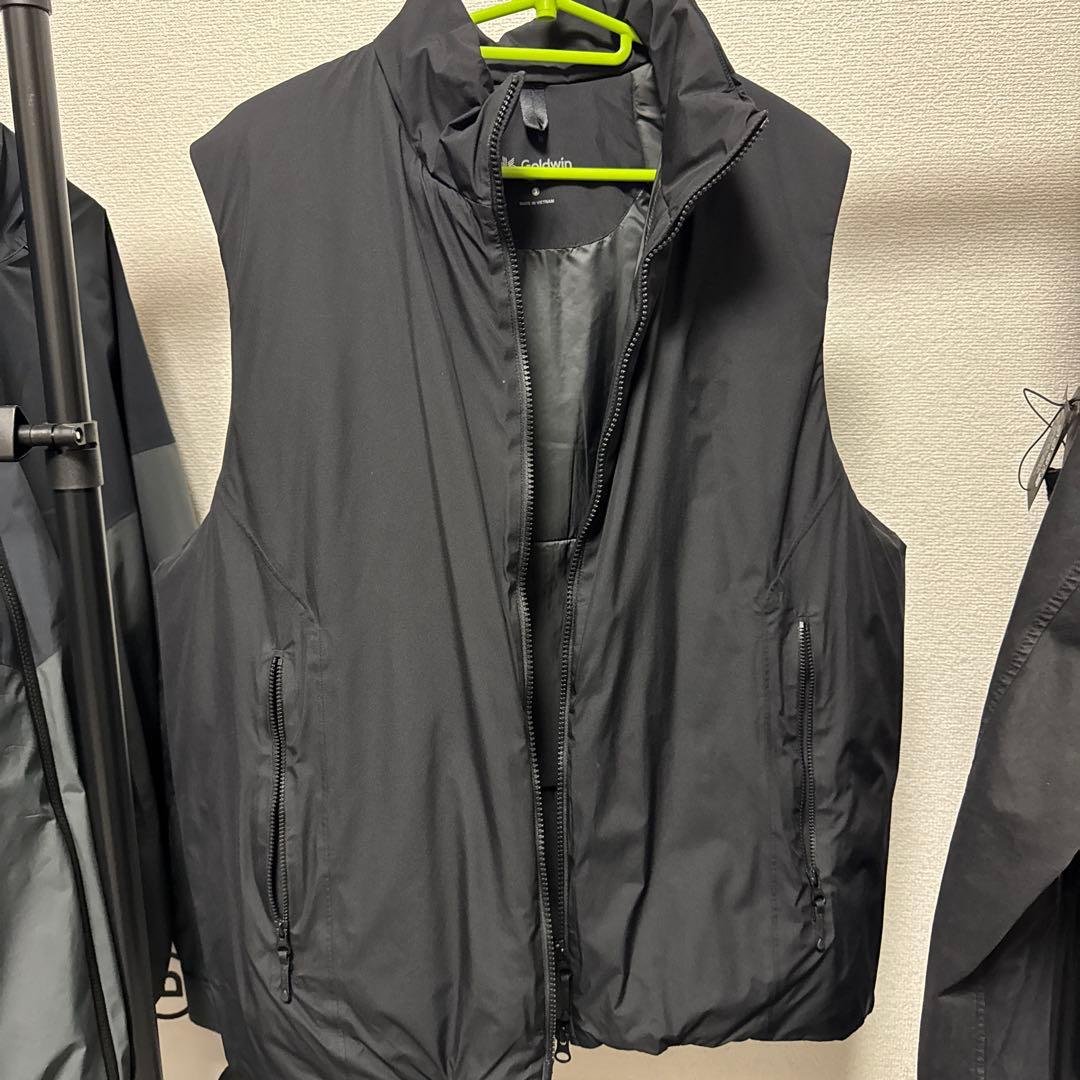 トップス Goldwin GORE-TEX puffy Mil Vest GL23344