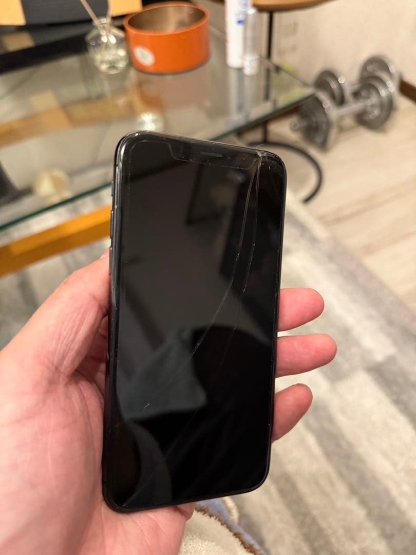 iPhone X ブラック 本体 前面・背面にひびあり ジャンク品