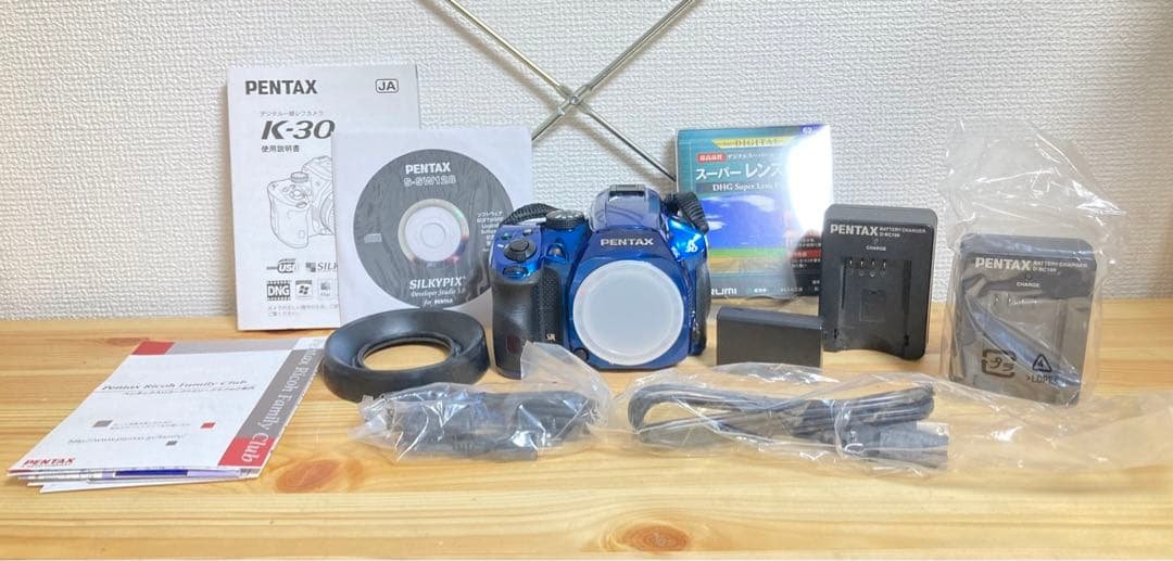 ☆ 付属品多数！！ PENTAX K-30 SR ブルー ペンタックス デジカメ