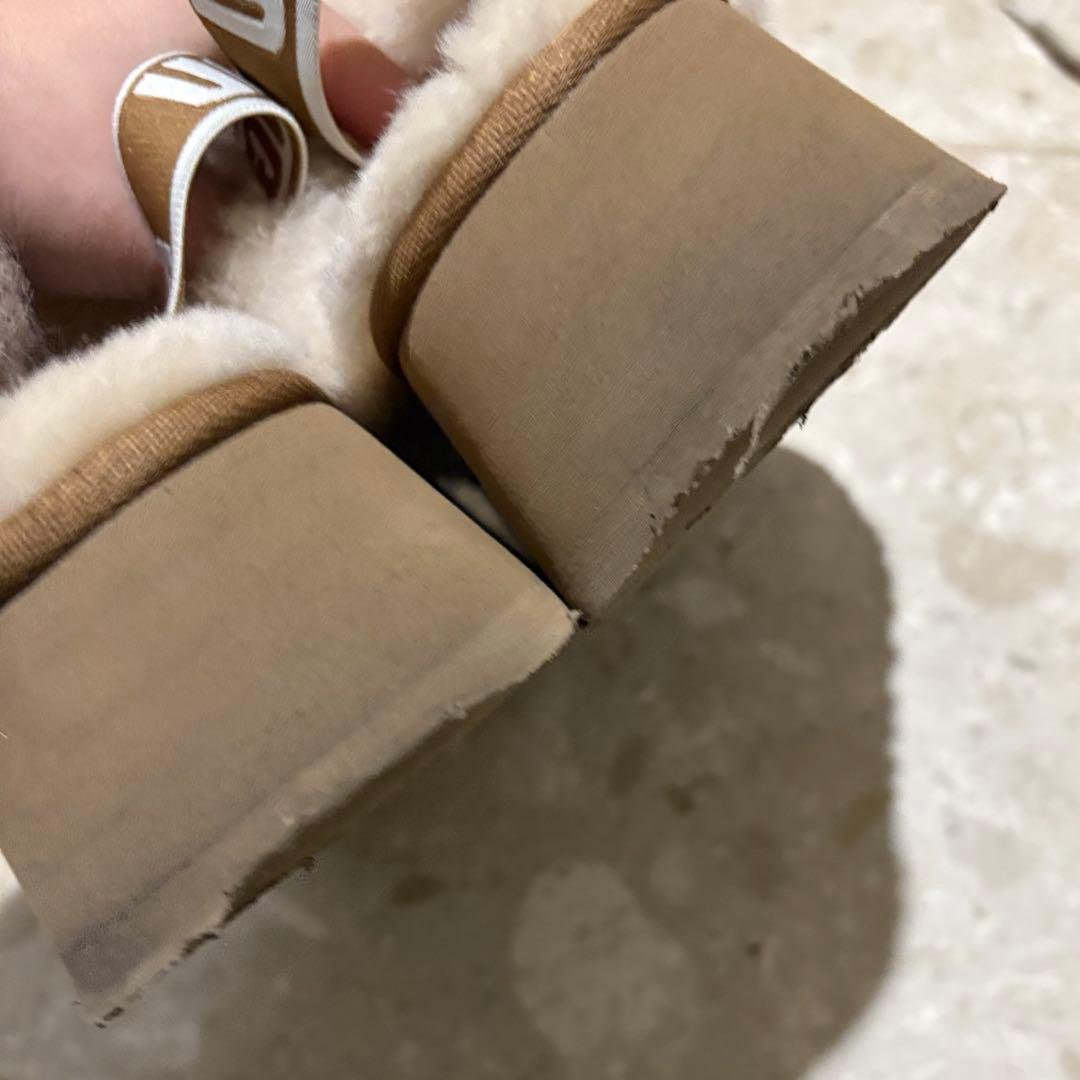 UGG FUNKETTE ファンケット レディースサンダル チェスナット23cm