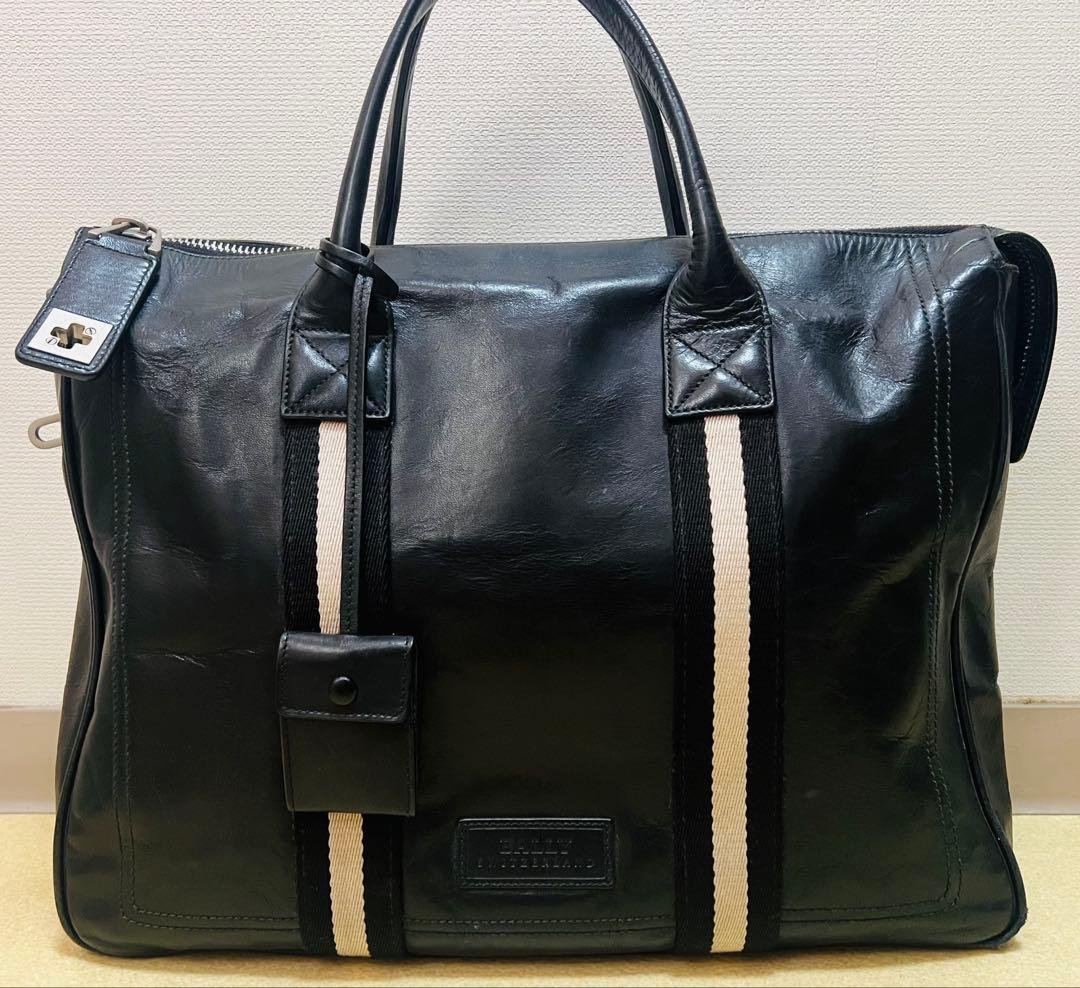 ヒ*✩様 BALLY ブラック レザービジネスバッグ
