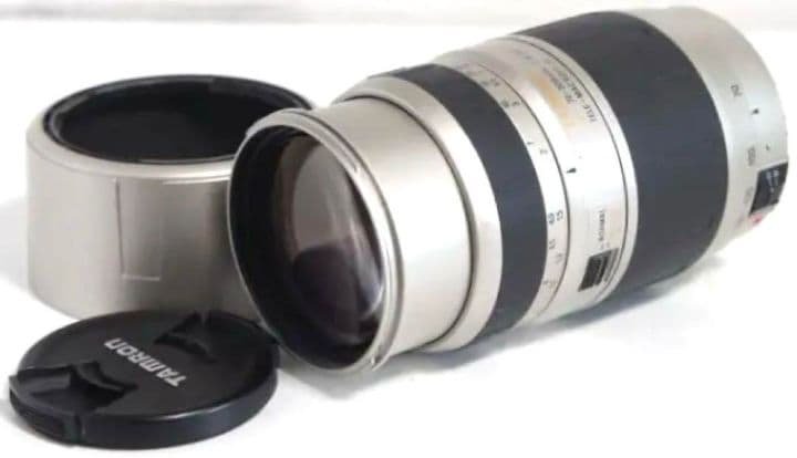送料込みTAMRON70-300mmF4-5.6新品未使用LDMacroシルバー
