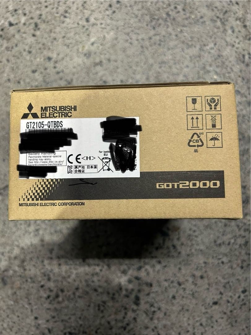 三菱タッチパネルGT2105-QTBDS