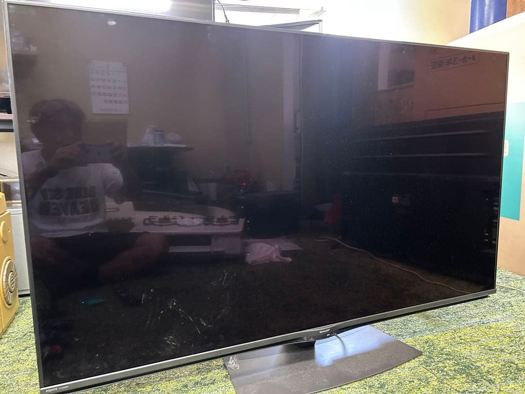 SHARP 60インチ液晶テレビ 4T-C60BN1