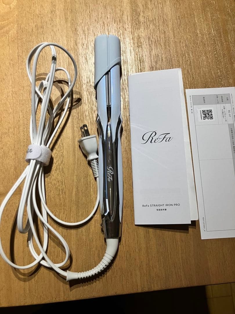 リファ　ストレートアイロン⭐︎美品⭐︎