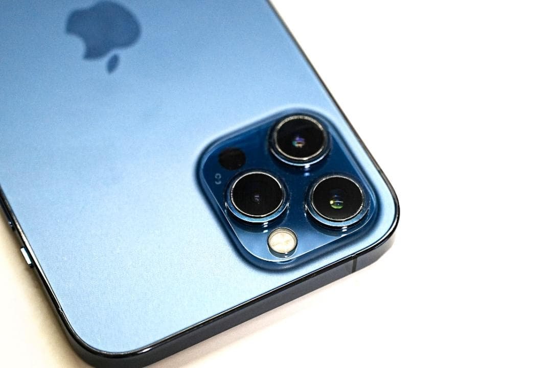 iPhone12 Pro Max 512GB 美品 SIMフリー