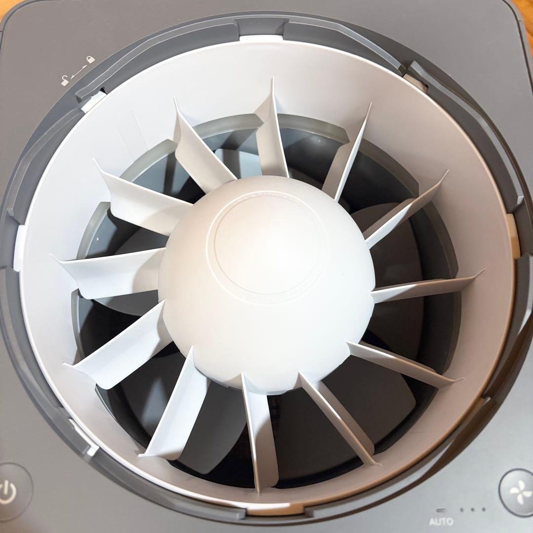 【美品】BALMUDA バルミューダ The Pure 空気清浄機 A01A