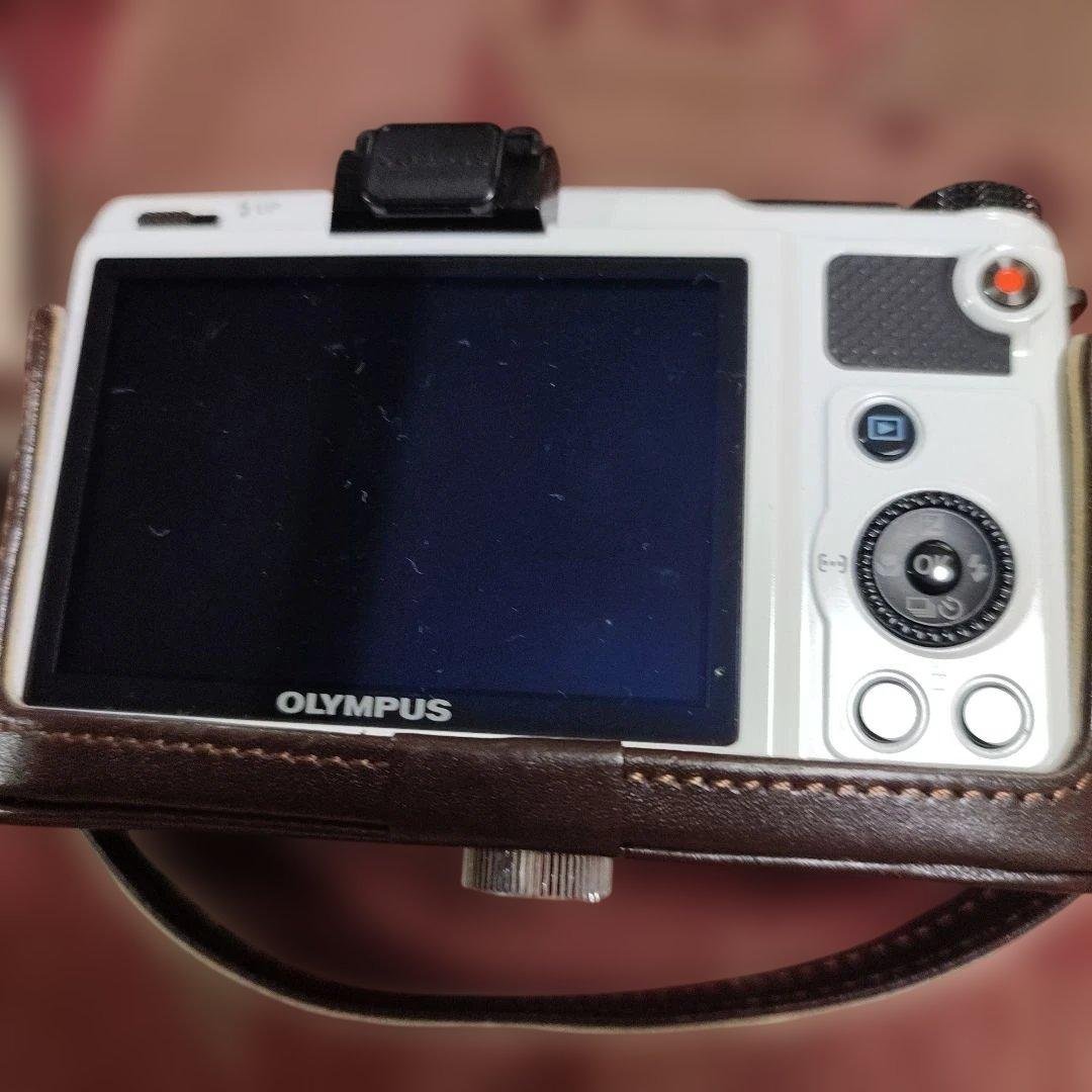 お正月価格OLYMPUS XZ-1 コンパクトデジタルカメラ　オプションセット売
