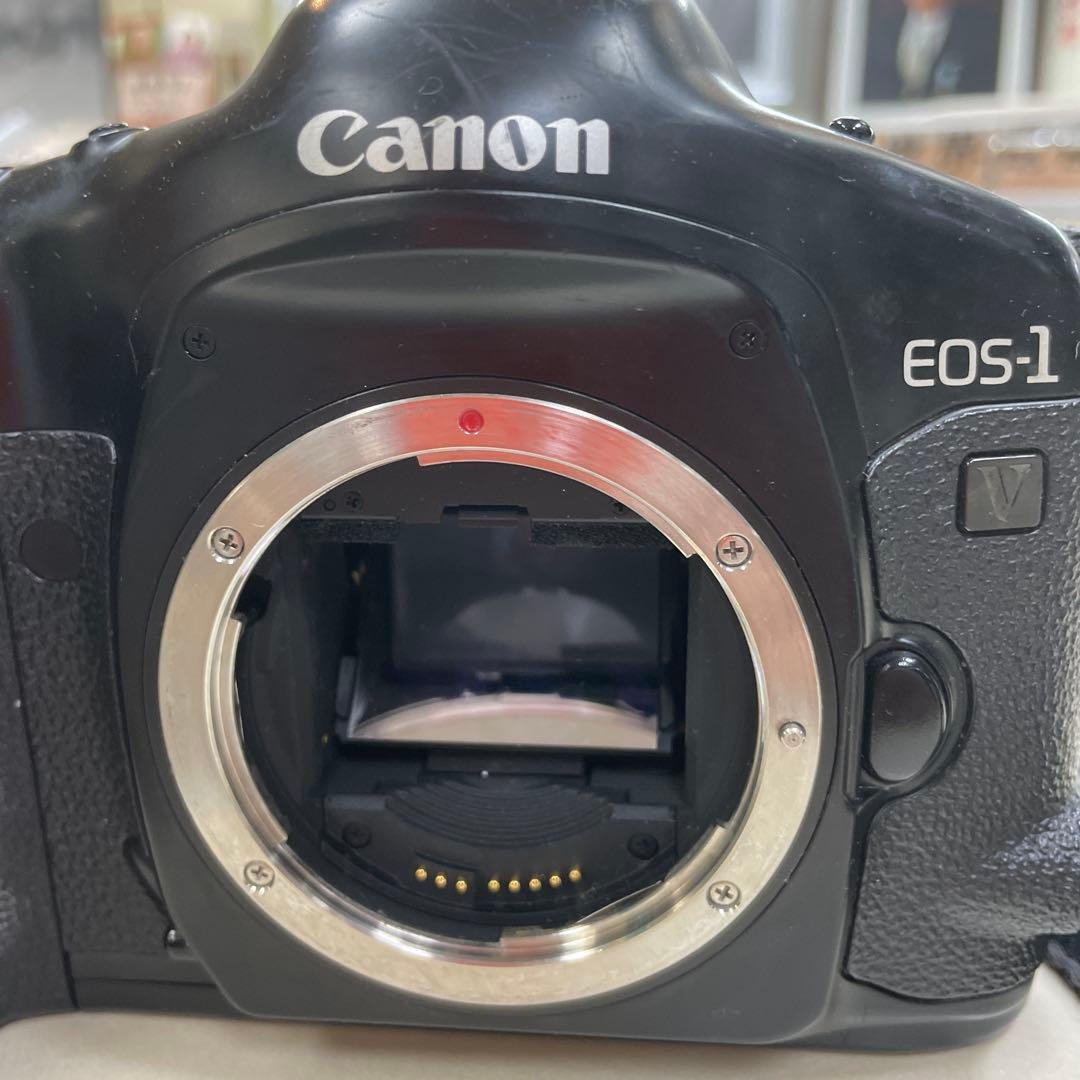【動作良好】EOS-１V ボディ/シャッターテスト済み完動品！ストラップ付き