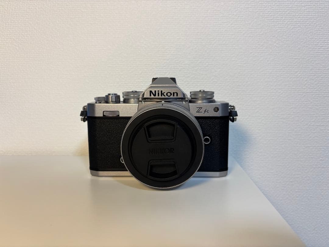 【値下げ】【美品】Nikon Z fc ミラーレスカメラ シルバー レンズキット