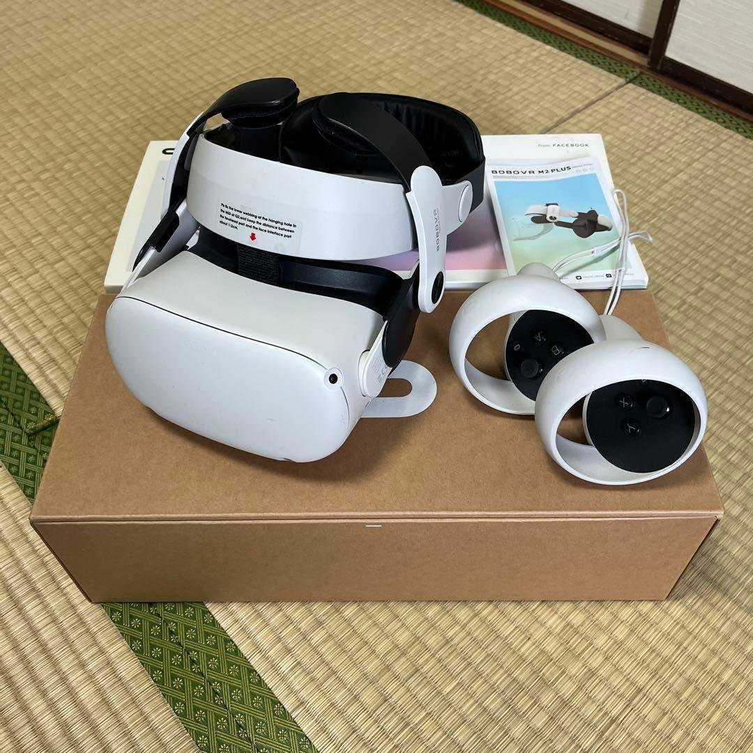  QUEST 2 64GBとBOBOVR M2 PLUS