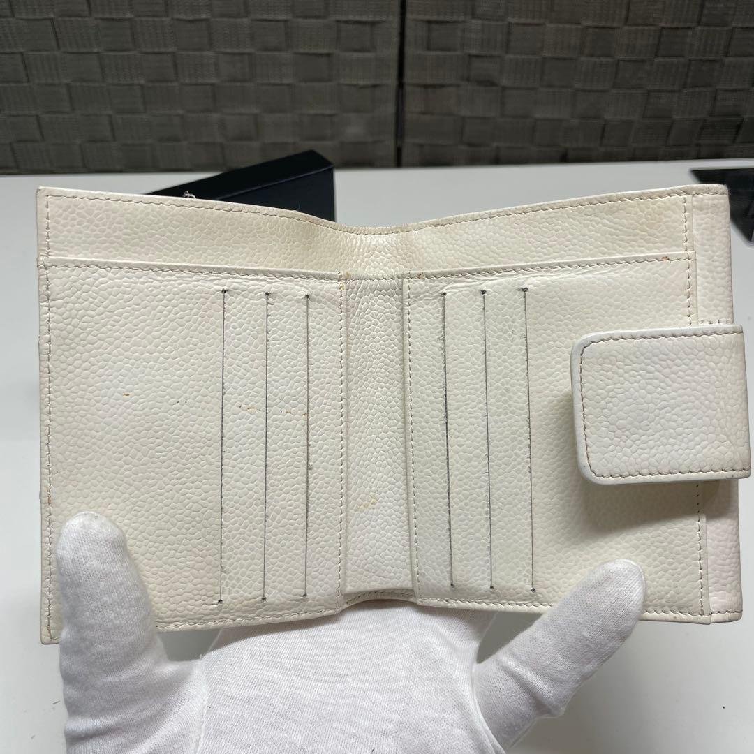 C*乃様 CHANEL ホワイト 二つ折り財布　チョコバー
