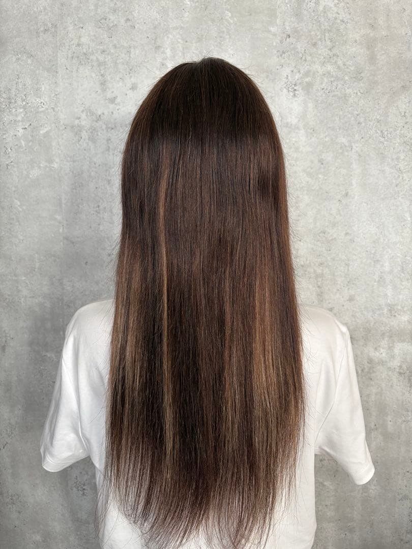 【新品】人毛100%フルウィッグ｜ブラウンハイライト｜自然なもみあげ｜ロング