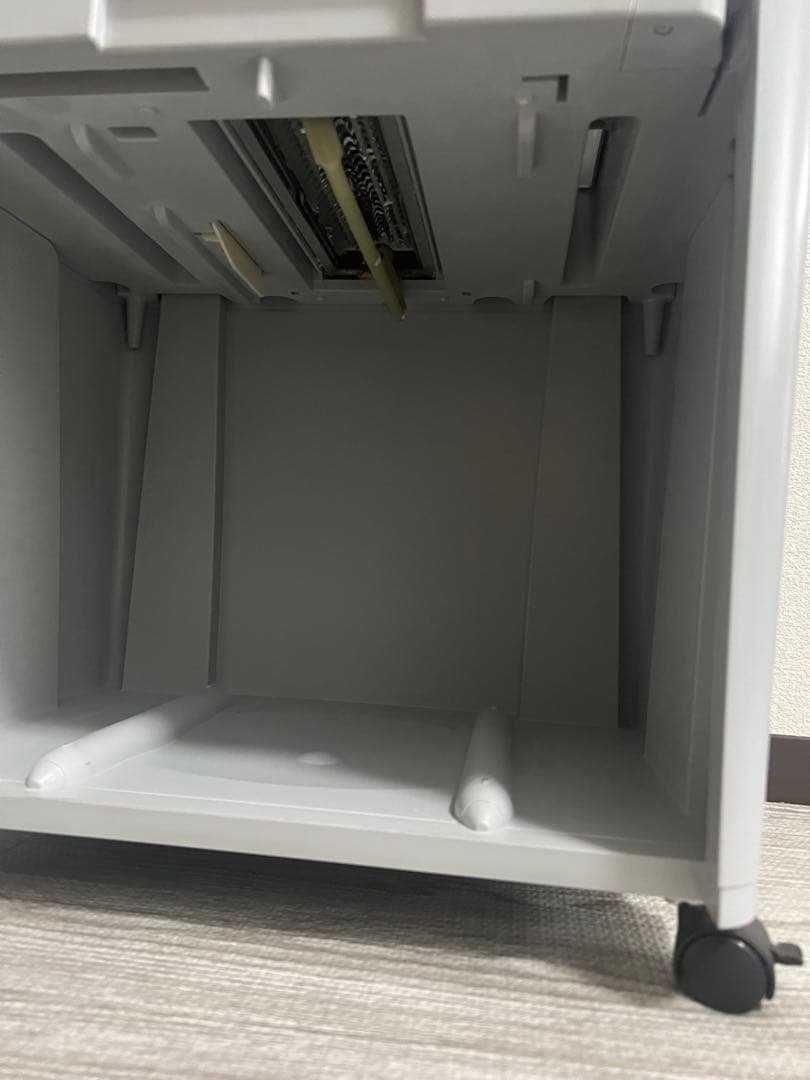 【アイリスオーヤマ】シュレッダー 自動細断150枚 AFS150C未使用に近い