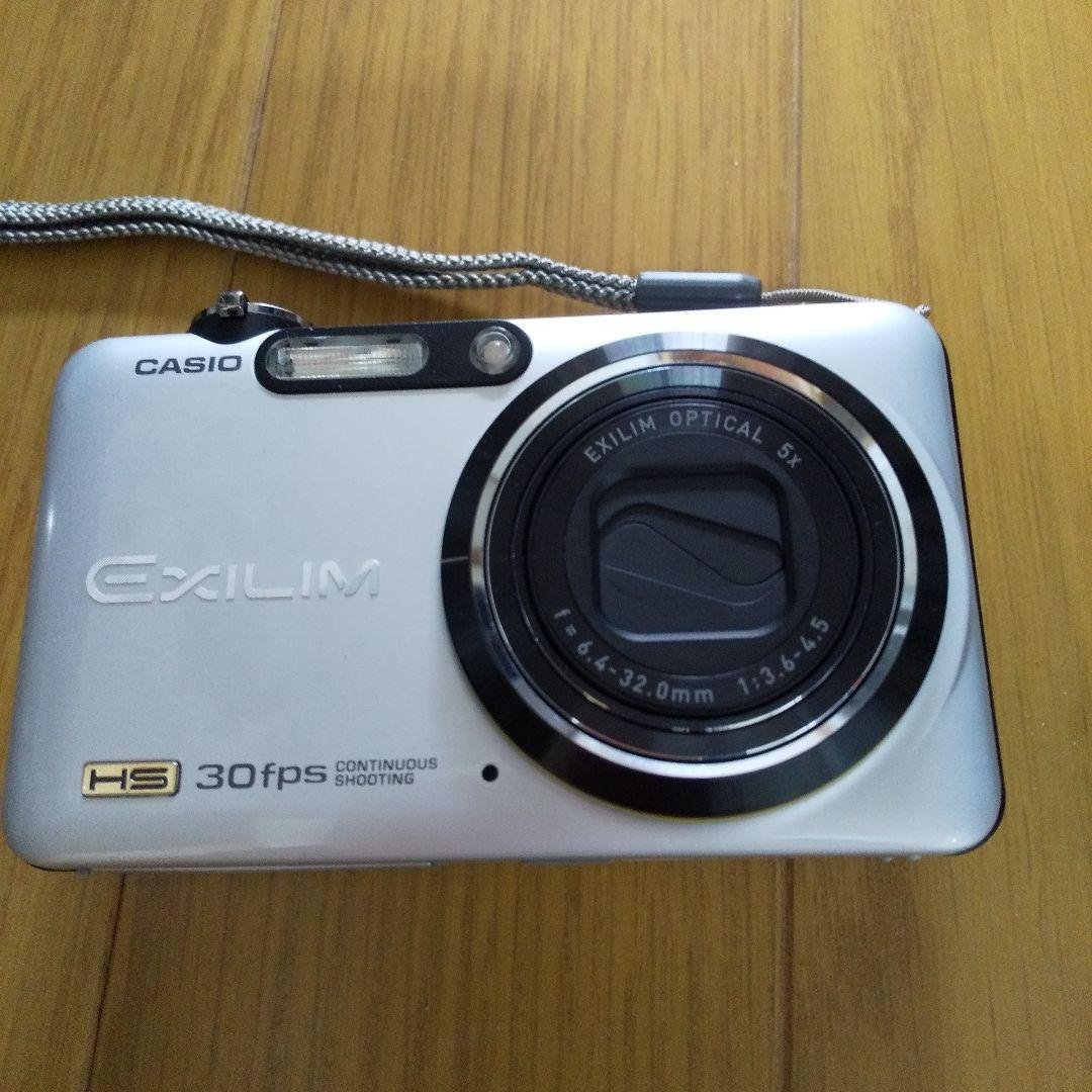 デジタルカメラ CASIO exilim ex-fc100