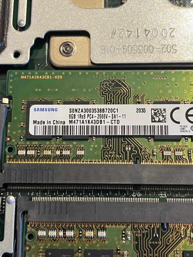 ThinkCenter Tiny M720q 10T8 本体　Lenovo