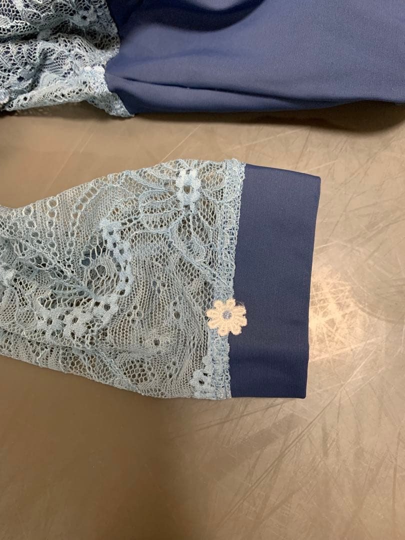 断捨離中セール　デラロミラノレオタード