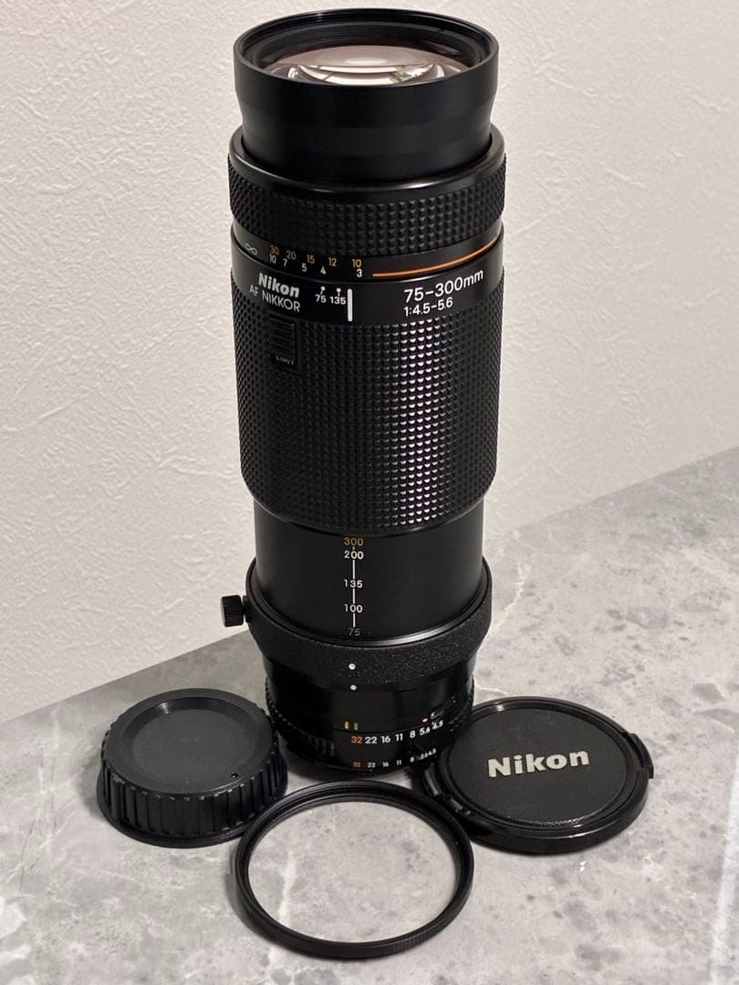 ⭐️極美品⭐️ Nikon AF NIKKOR 75-300mm f4.5-5.6