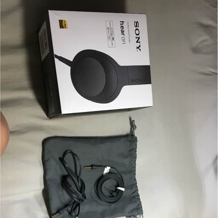 SONY h.ear on ヘッドホン