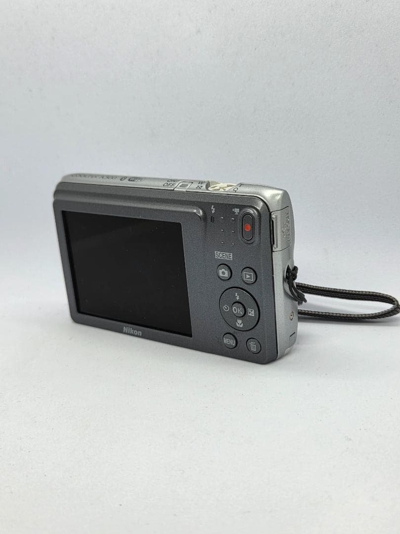 【訳あり】ニコン Nikon COOLPIX A300 シルバー デジタルカメラ