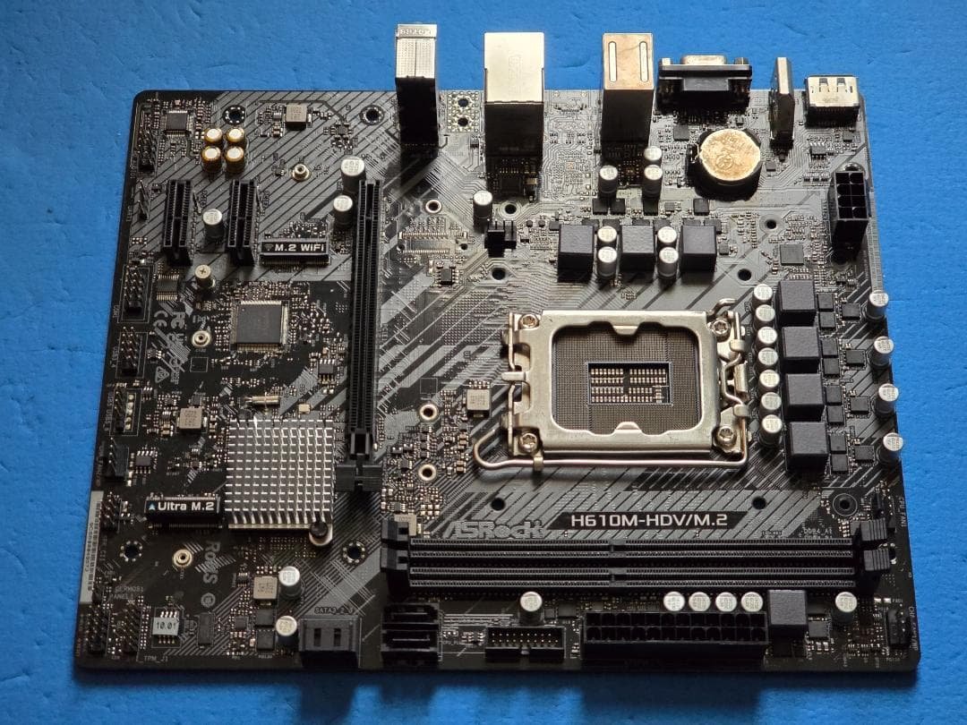 CPU(12400)+マザーボード(H610M-HDV/M.2)セット