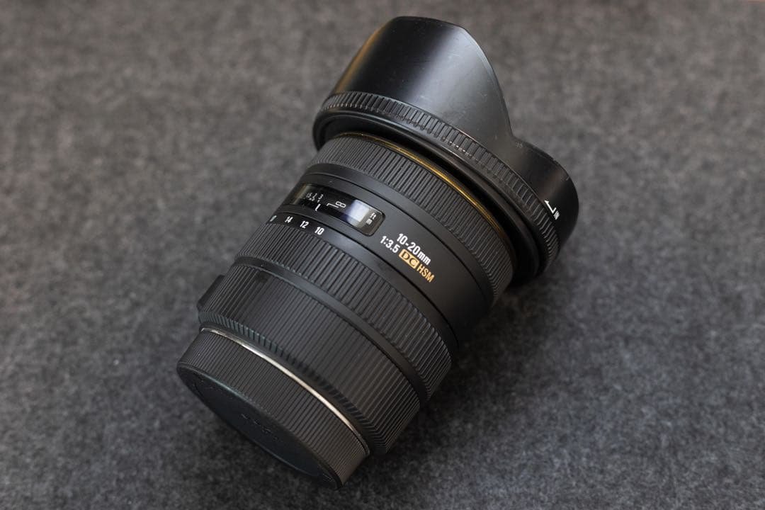 SIGMA 10-20mm F3.5 EX DC HSM CanonEFマウント