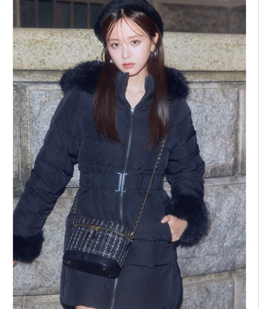 値下げ/未使用新品未開封 / リゼクシー RESEXXY フード付ダウンコート