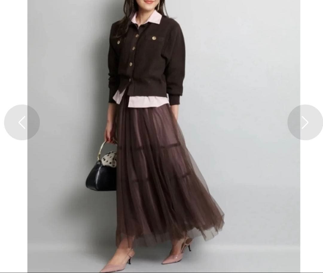 【美品】ジャスグリッティー 金ボタン ニットカーディガン ブラウン