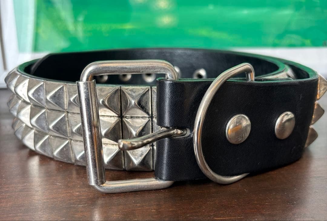 666 スタッズ ブラックレザーベルト 3連スタッズ