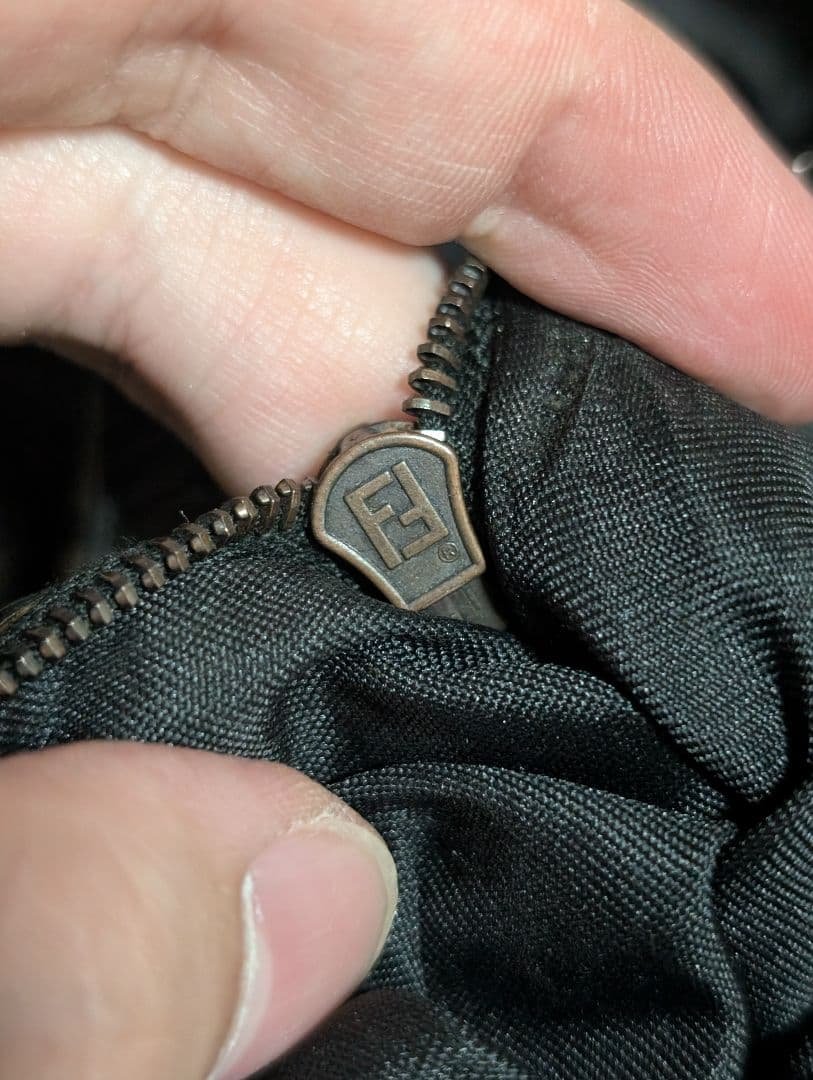 FENDI ズッカ スタッズ付き ミニボストンバッグ 8BL006