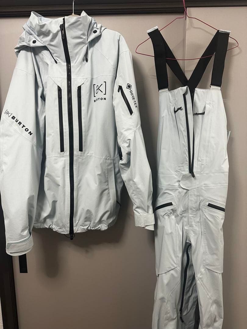 Burton ak GORE-TEX ジャケット ビブ ウェア M 上下セット