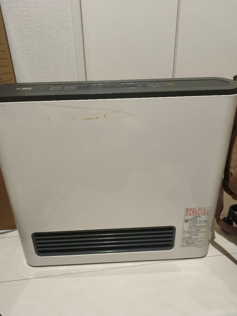 ガスファンヒーター ホワイト ノーリツ 暖房能力 木造11畳 コンクリート15畳