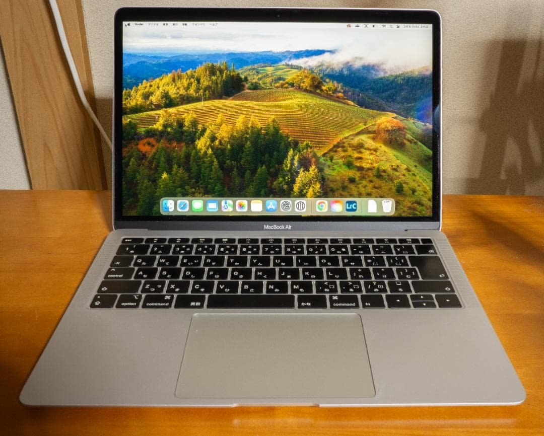 MacBookAir13インチ・2018年★バッテリー正常、208回