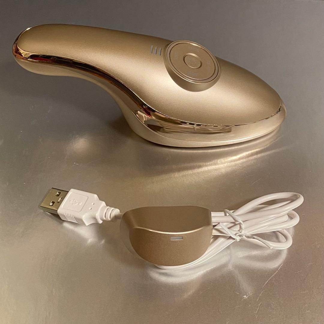 IKKOプロデュース美顔器 MEラボンエクラ