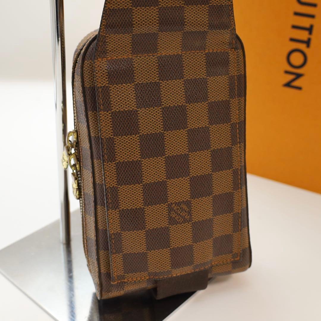 【美品】ルイヴィトン　モノグラム　ボディバッグ　ウエストポーチ　ジェロニモス