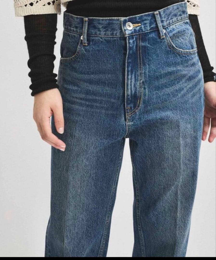 新品未使用　アダムエロペ　ジーンズ　38