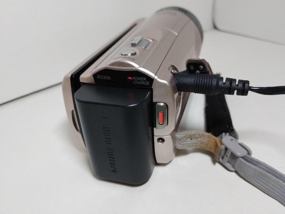 ✨訳アリ✨ Everio ビデオカメラ JVC GZ-E565 FULL HD