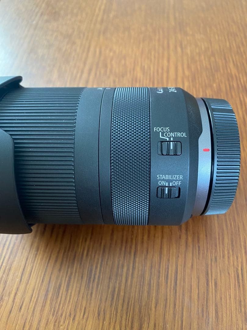 美品　Canon RF24-240mm F4-6.3ISUSM