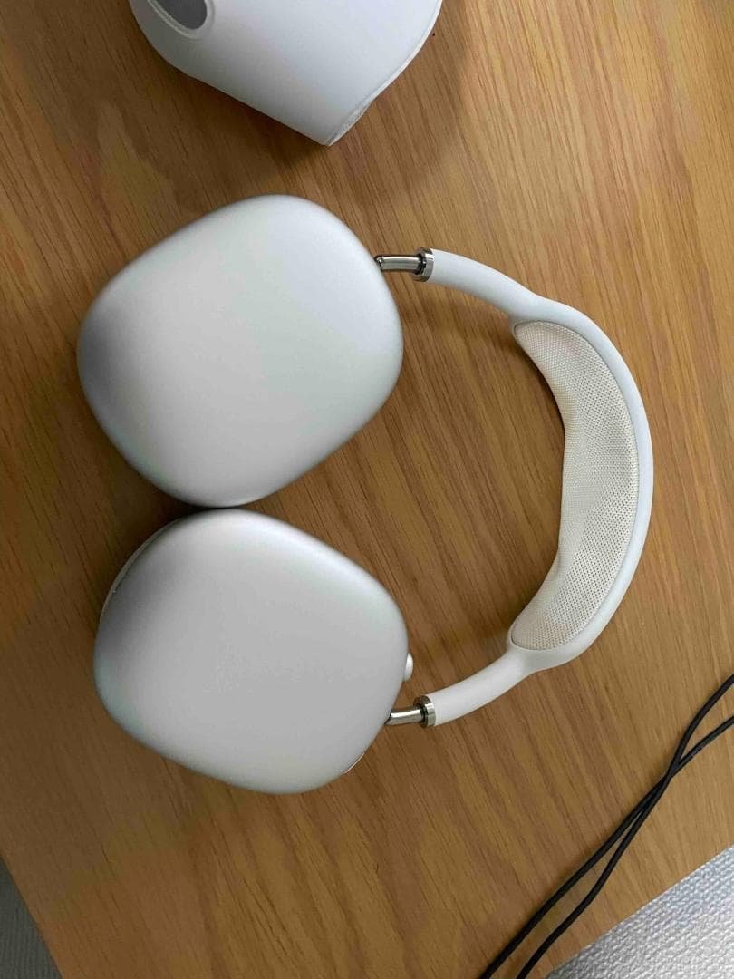 Apple AirPods Max 第１世代