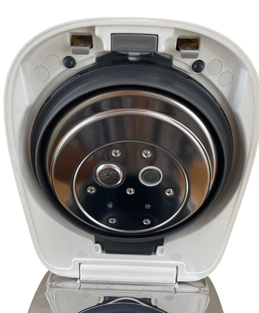 【2025製】パナソニック 炊飯器 SR-M10B-W