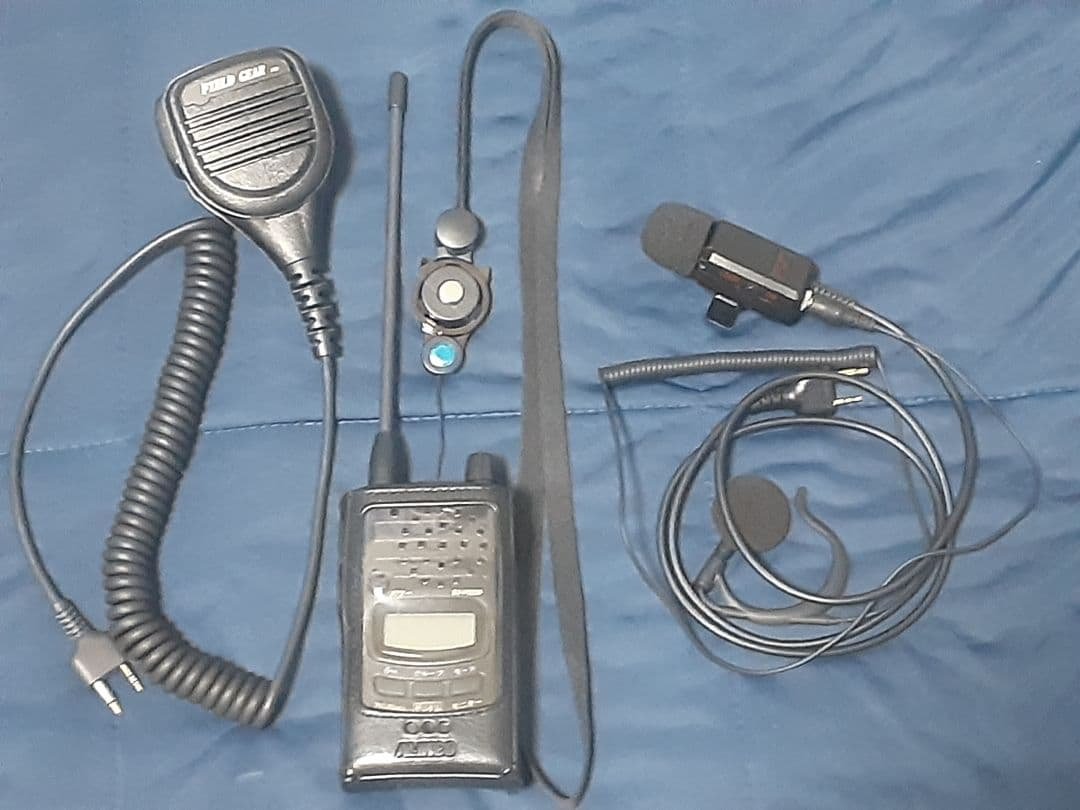 アルインコ✨極美品✨超貴重品✨特定小電力トランシーバーDJ-P35D✨フルセット