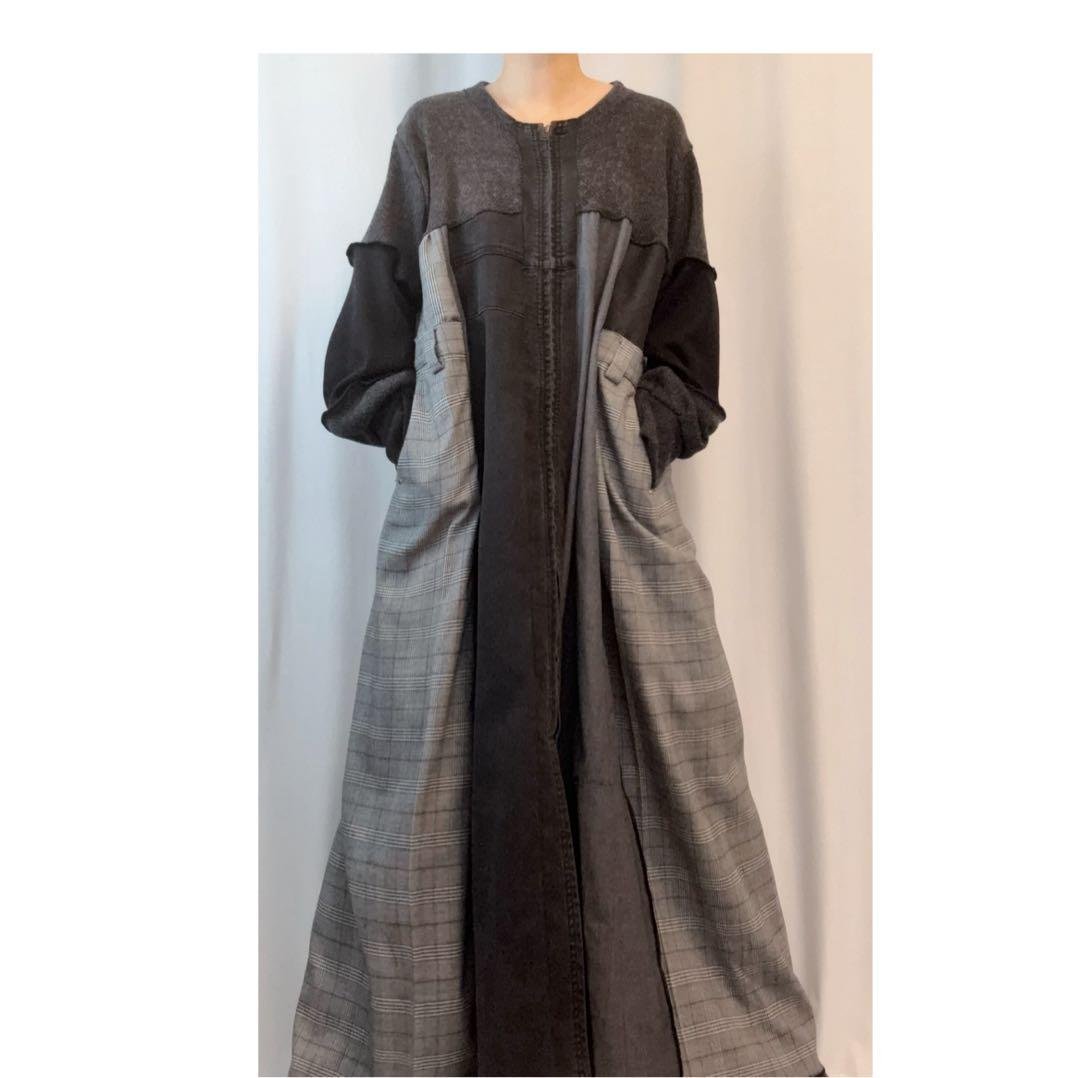 ④ジップアップ異素材ミックス切替ロングワンピース