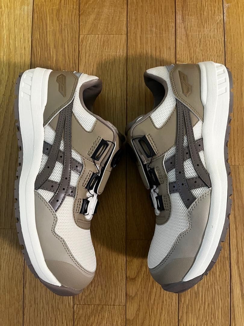 【超希少】アシックス　限定　CP209 BOA 1273A127 105安全靴
